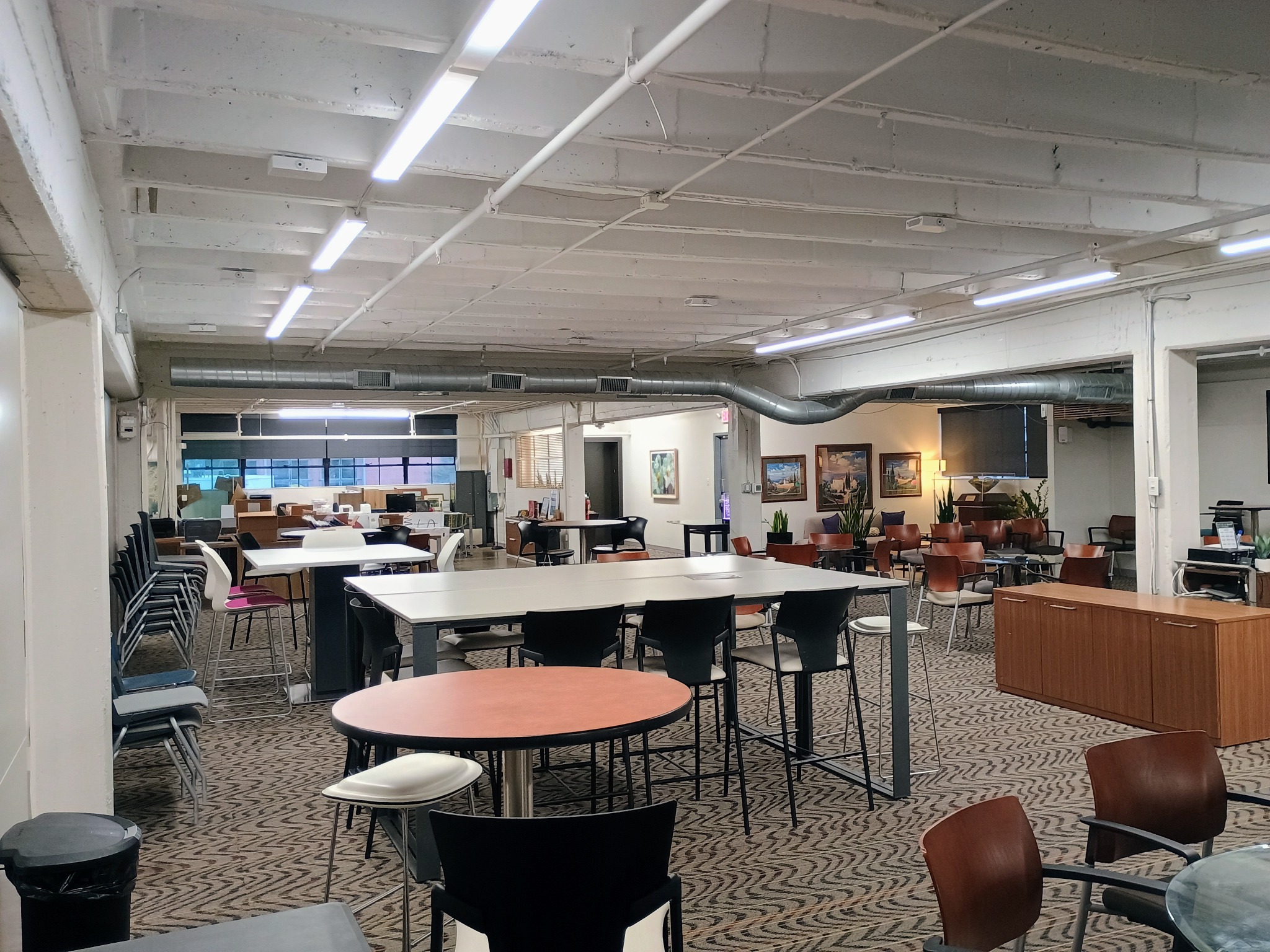 Second-floor photograph 11