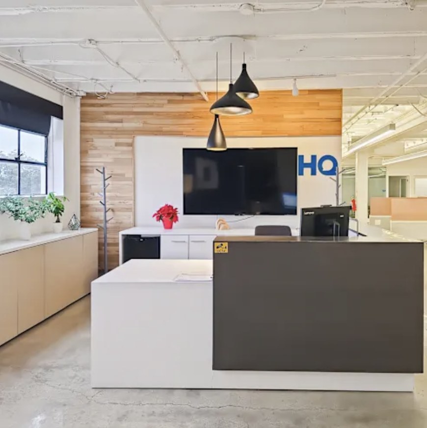 Third-floor reception