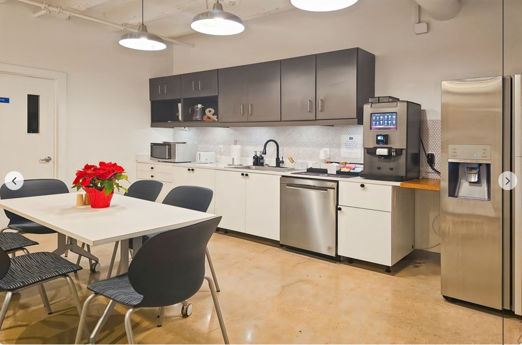 Third-floor kitchen